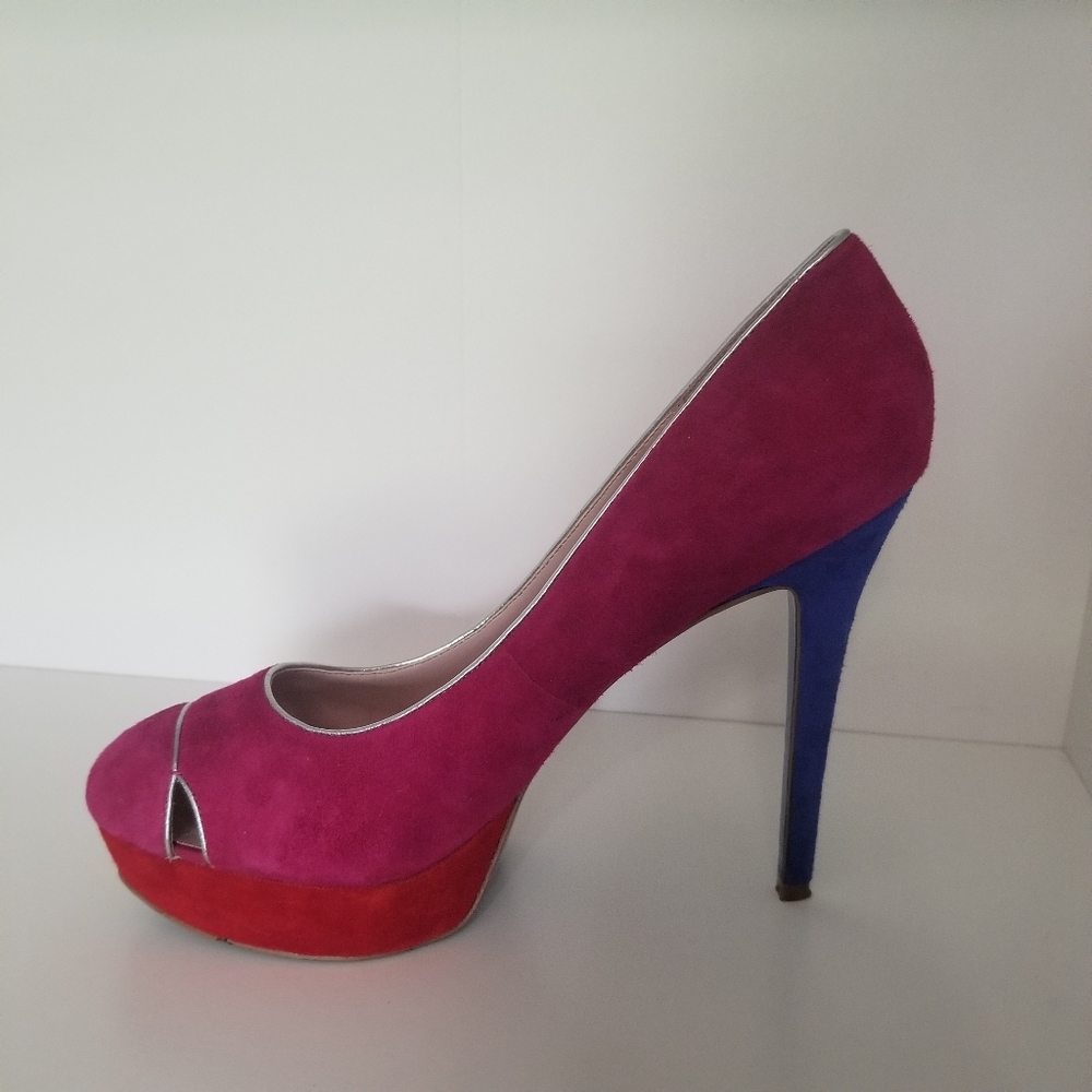 Colorblock Platform Pumps - Picture 10 of 11